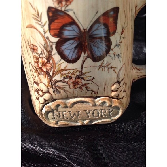 Vintage Treasure Craft New York Ceramic Coffee Mug Wood Grain Butterfly USA 3D - Picture 13 of 16